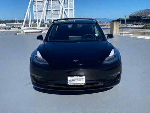 Midnight Silver Metallic 2020 Tesla Model 3 Performance