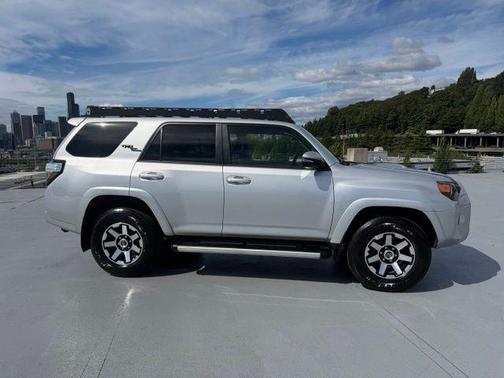 Classic Silver Metallic 2021 Toyota 4Runner TRD Off Road Premium