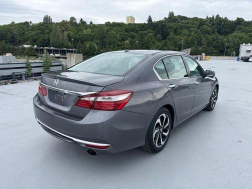 Modern Steel Metallic 2017 Honda Accord EX