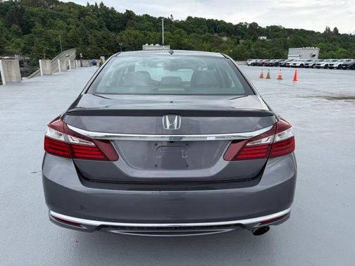Modern Steel Metallic 2017 Honda Accord EX