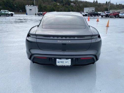 2022 Porsche Taycan 4S