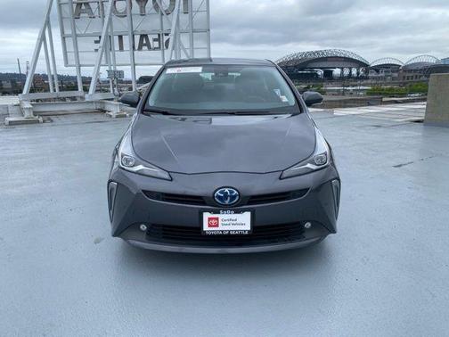 2022 Toyota Prius LE