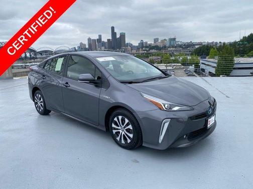 2022 Toyota Prius LE
