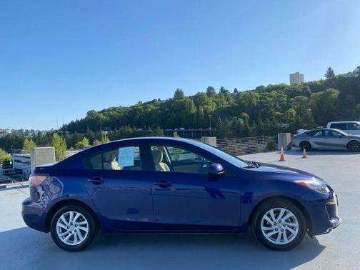2012 Mazda Mazda3 i Touring
