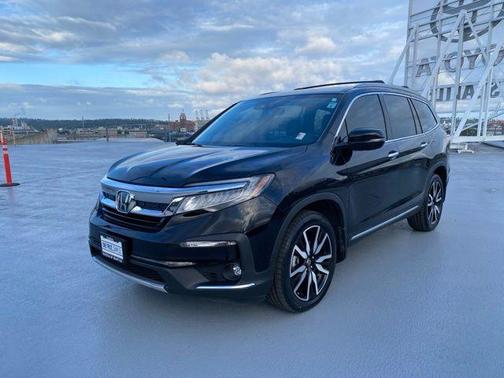 Crystal Black Pearl 2021 Honda Pilot Elite