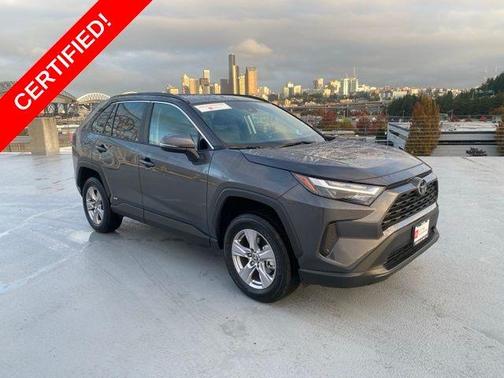 2025 Toyota RAV4 Hybrid XLE
