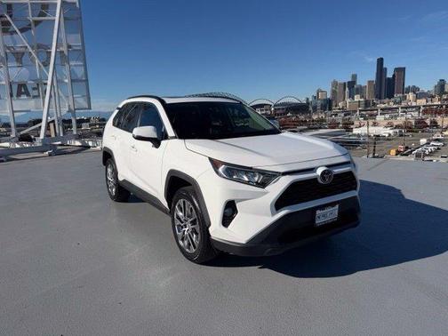 Super White 2020 Toyota RAV4 XLE Premium