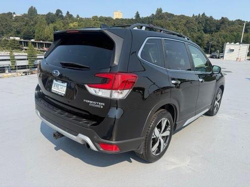 Crystal Black Silica 2019 Subaru Forester Touring
