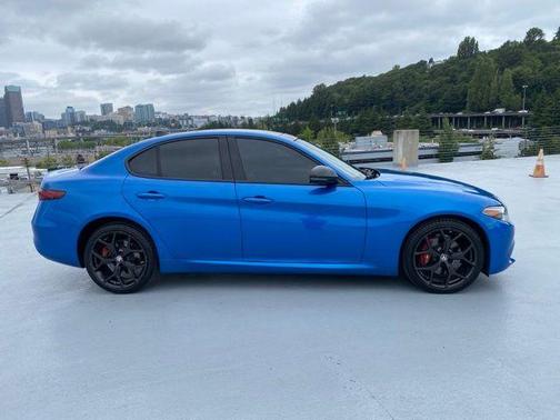 Misano Blue Metallic 2020 Alfa Romeo Giulia Ti