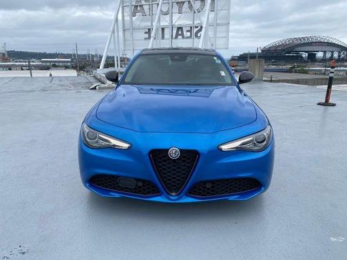 Misano Blue Metallic 2020 Alfa Romeo Giulia Ti