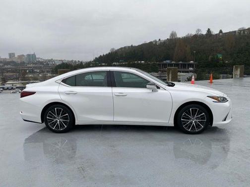 2025 Lexus ES 350 350