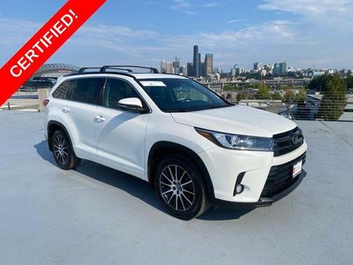 2017 Toyota Highlander SE