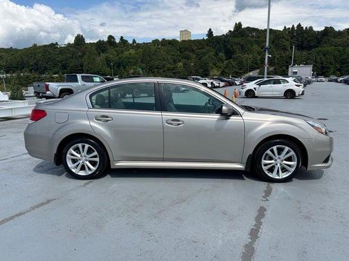 2014 Subaru Legacy 2.5i Limited