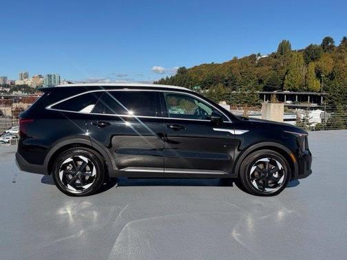 Aurora Black Pearl 2025 Kia Sorento Hybrid EX