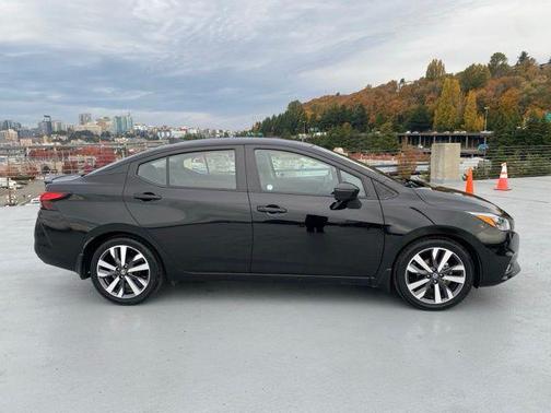 2020 Nissan Versa 1.6 SR