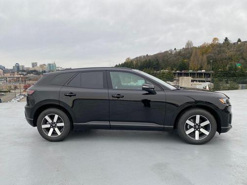 Raven Black 2026 Honda Prologue Touring