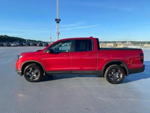 Radiant Red Metallic II 2026 Honda Ridgeline TrailSport