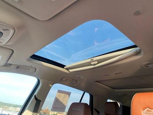 2019 Chevrolet Traverse High Country