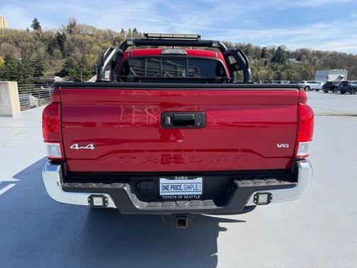 2017 Toyota Tacoma SR5