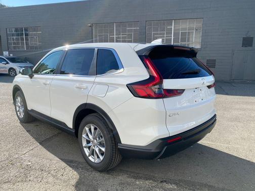 Platinum White Pearl 2026 Honda CR-V EX