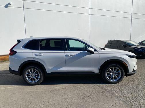Platinum White Pearl 2026 Honda CR-V EX