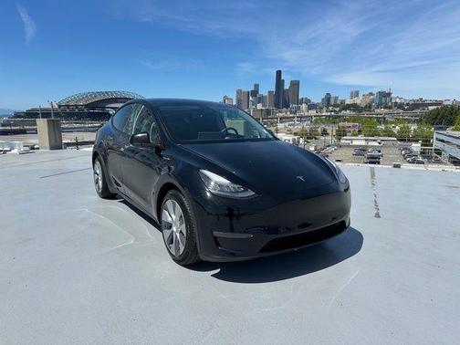 2020 Tesla Model Y Long Range