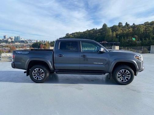 2022 Toyota Tacoma TRD Sport