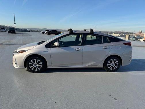 2022 Toyota Prius Prime Limited