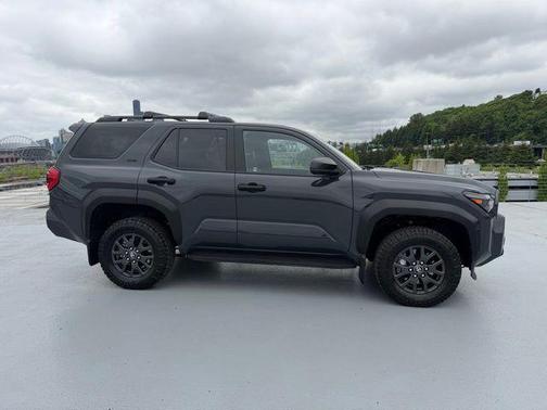 UNDERGROUND 2025 Toyota 4Runner SR5