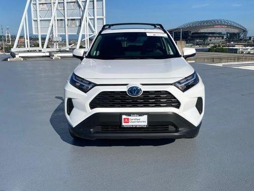 Ice 2023 Toyota RAV4 Hybrid XLE