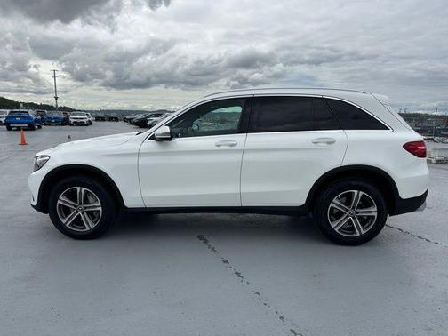 2019 Mercedes-Benz GLC 300 Base