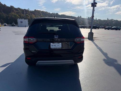 Black 2023 Honda Pilot EX-L 7-Passenger