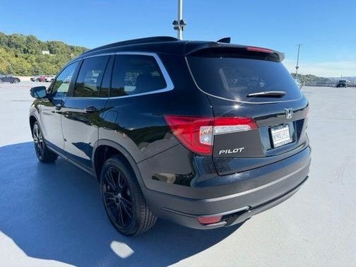Crystal Black Pearl 2022 Honda Pilot Special Edition