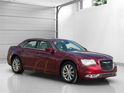 2016 Chrysler 300 Limited
