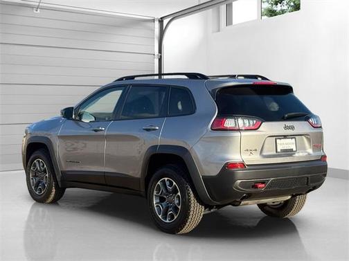 2022 Jeep Cherokee Trailhawk
