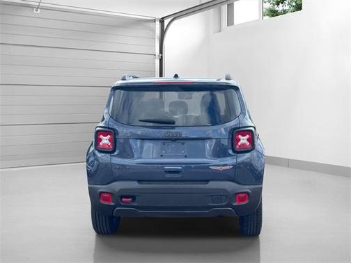 2022 Jeep Renegade Trailhawk