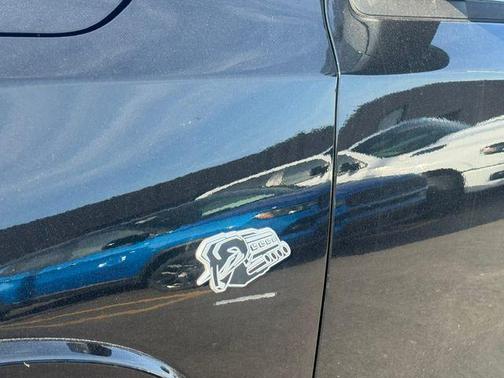 Diamond Black 2026 RAM 1500 Big Horn/Lone Star