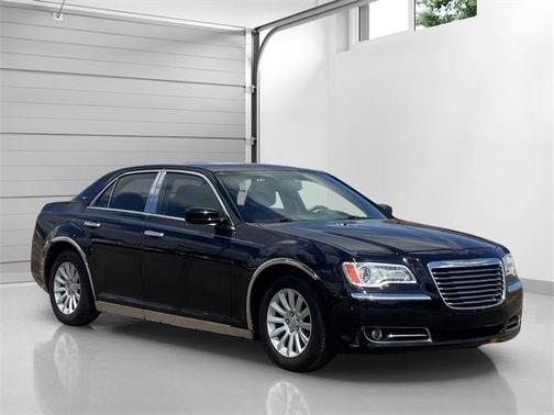 2013 Chrysler 300 Base
