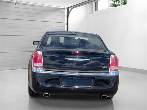 2013 Chrysler 300 Base