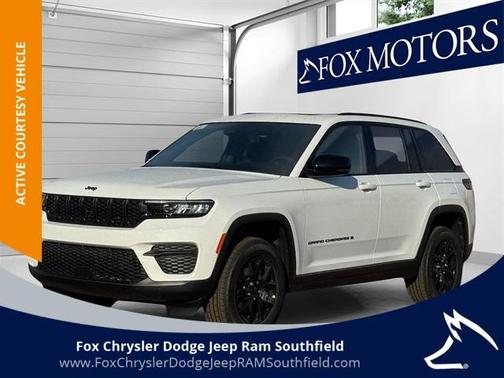 2025 Jeep Grand Cherokee Laredo