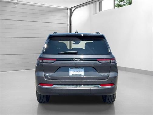 2025 Jeep Grand Cherokee Laredo X