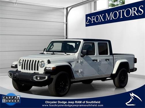 2023 Jeep Gladiator Overland