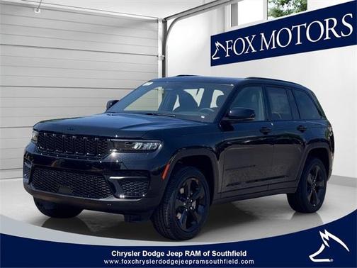 2025 Jeep Grand Cherokee Laredo