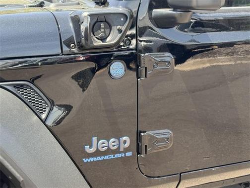2025 Jeep Wrangler 4xe Sport