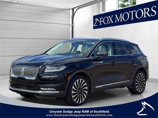 2022 Lincoln Nautilus Black Label