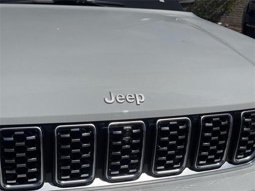 2025 Jeep Grand Cherokee L Summit