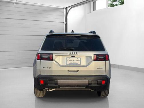 2026 Jeep Cherokee Laredo