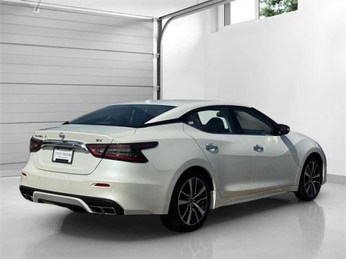 2023 Nissan Maxima SV