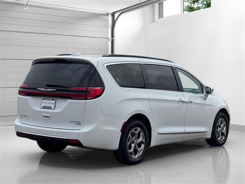 2022 Chrysler Pacifica Limited