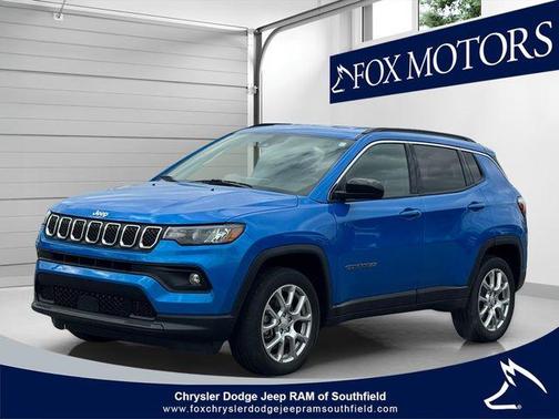 2024 Jeep Compass Latitude Lux
